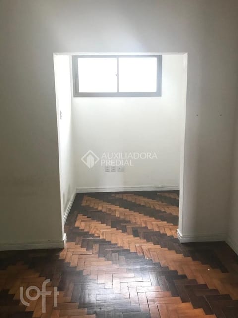 Image 17 - 230281